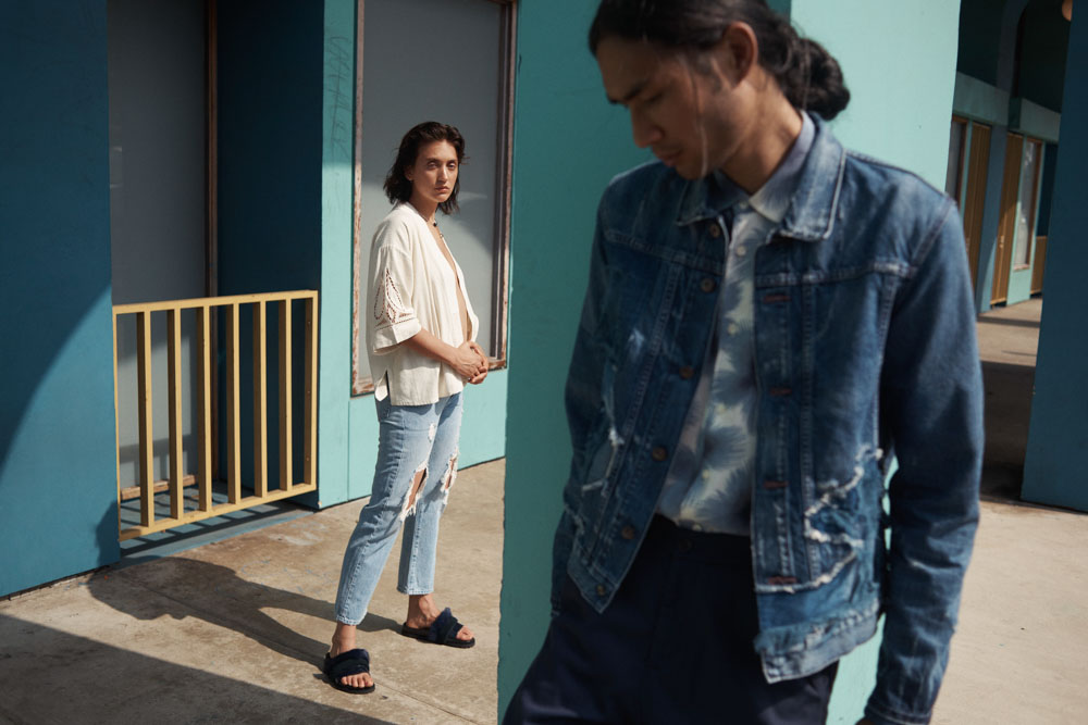 /images/projectimages/Levi's_Made_&_Crafted_SS/images_all/18_H1_LMC_100_DUAL_047_RGB-3300x5100.jpeg