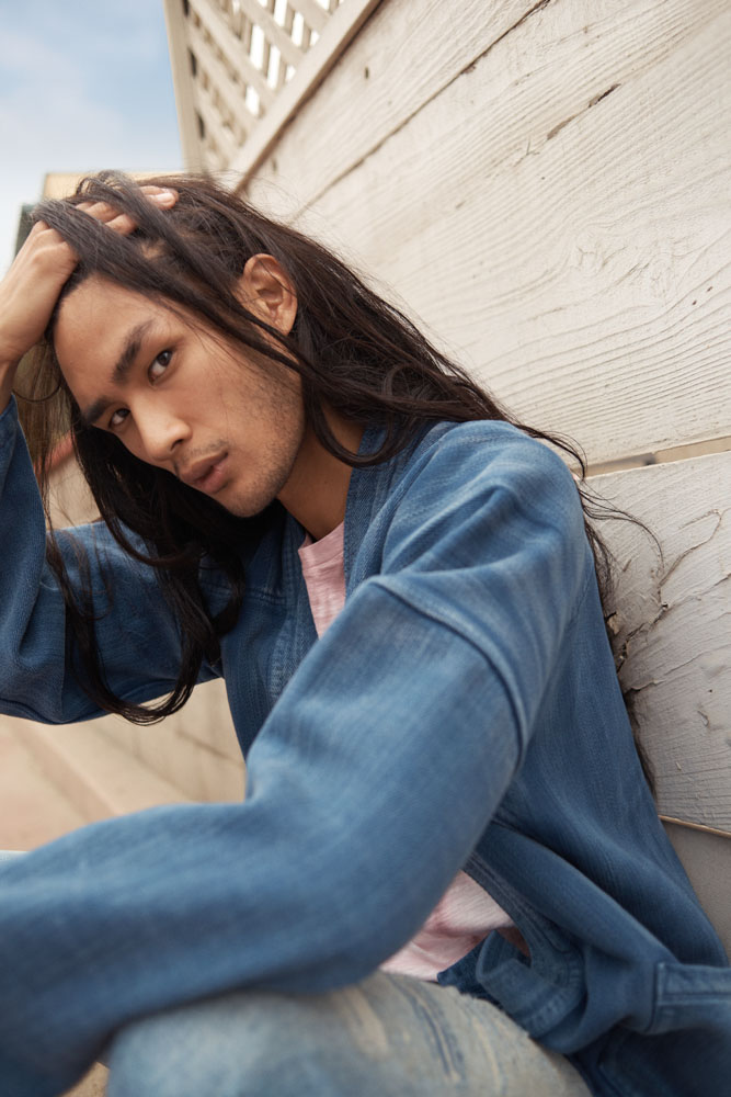 /images/projectimages/Levi's_Made_&_Crafted_SS/images_all/18_H1_LMC_11_M_163_RGB-3300x5100.jpeg