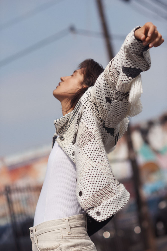 /images/projectimages/Levi's_Made_&_Crafted_SS/images_all/18_H1_LMC_2_W_119_RGB-3300x5100.jpeg