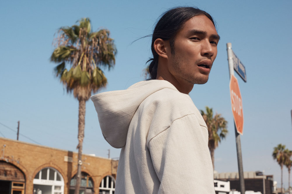 /images/projectimages/Levi's_Made_&_Crafted_SS/images_all/18_H1_LMC_9_M_182_RGB-3300x5100.jpeg